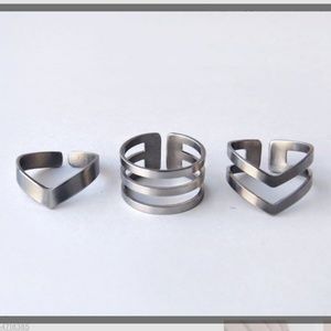 Set of 3 stainless steel chevron rings sz 4.5